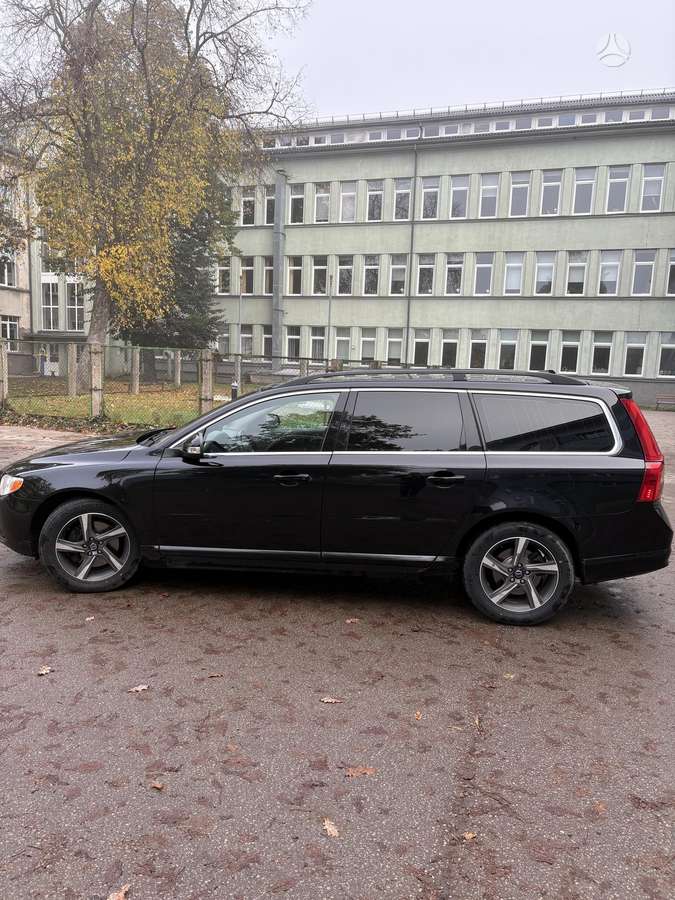 Volvo V70 2011 — engine 1984 cm³, 163 HP (120kW)