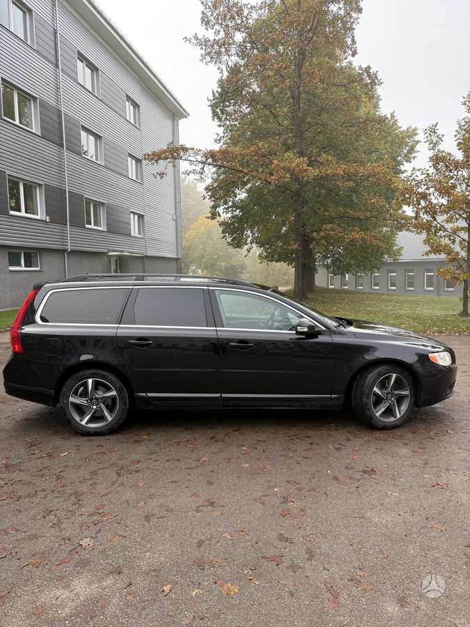 Volvo V70 2011 — photo 5