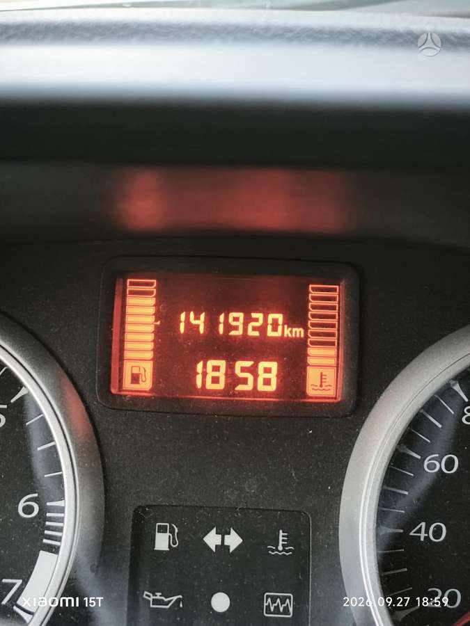 Dacia Duster 2012 — photo 10