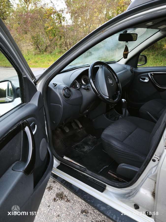 Dacia Duster 2012 — photo 9