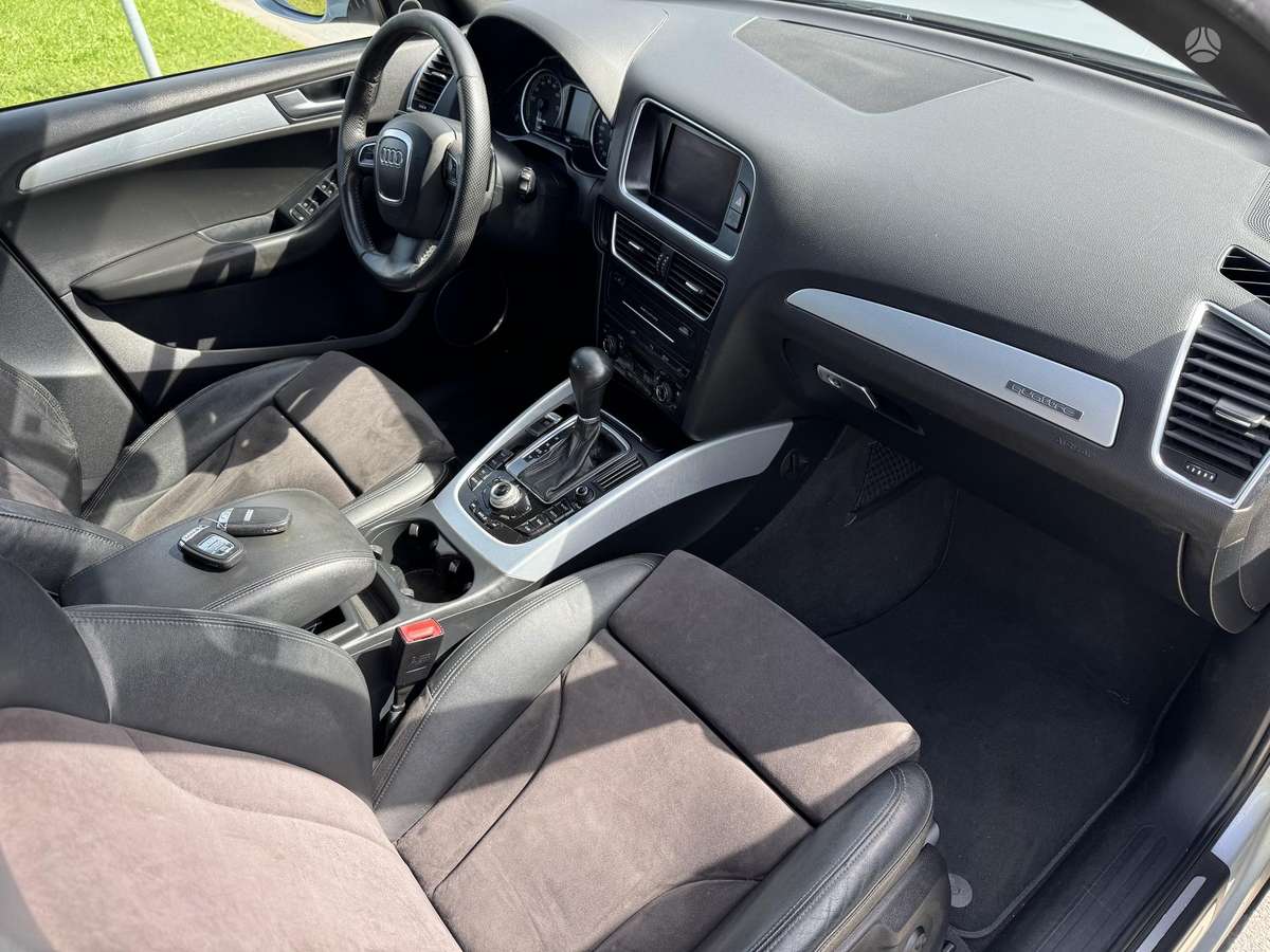Audi Q5 2011 — photo 10