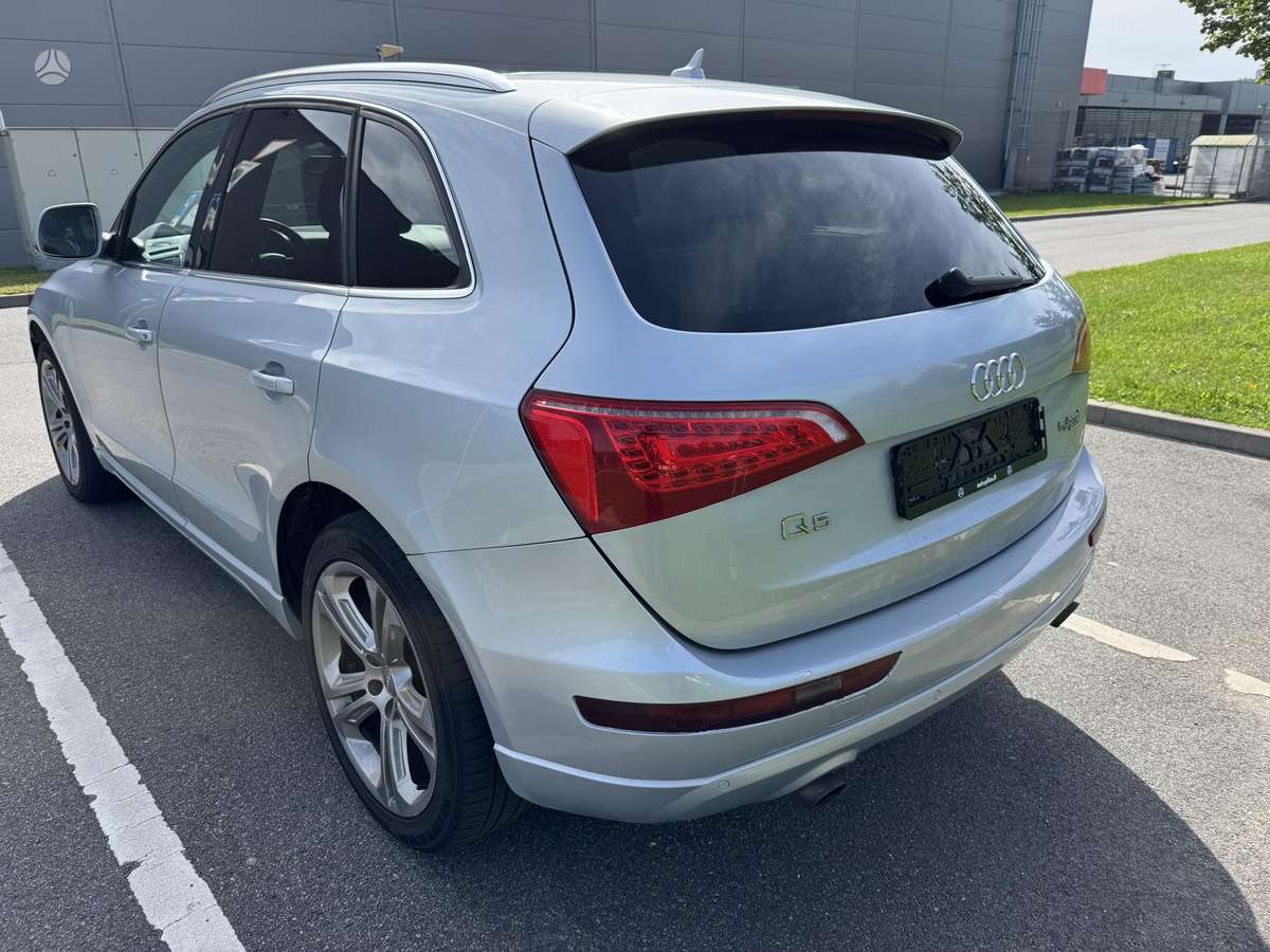 Audi Q5 2011 — photo 6