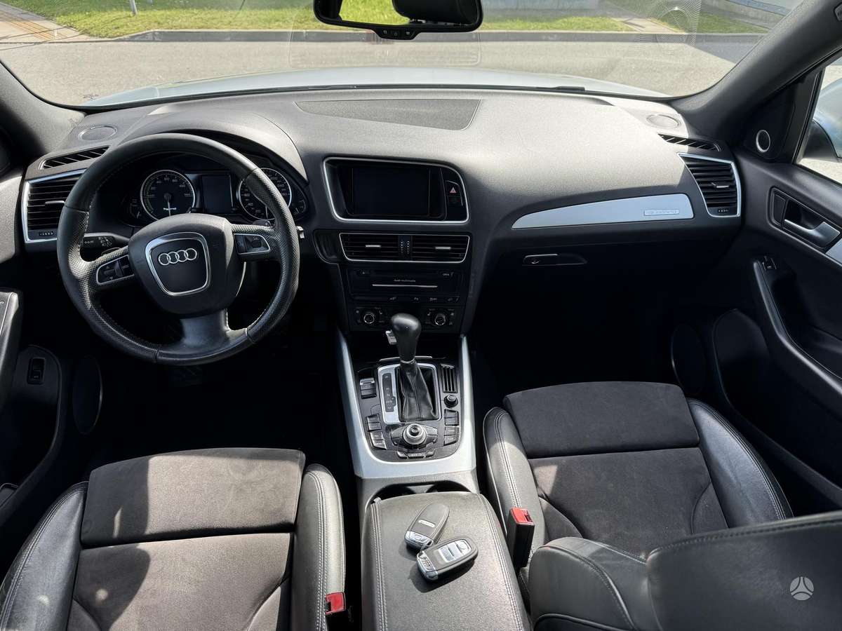 Audi Q5 2011 — photo 9