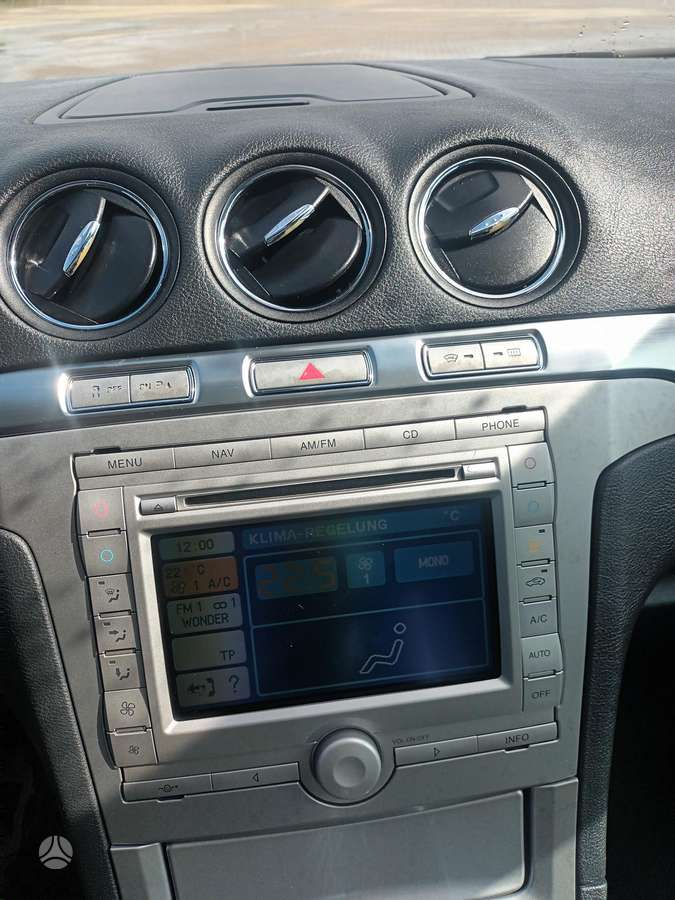 Ford S-MAX 2007 — photo 12