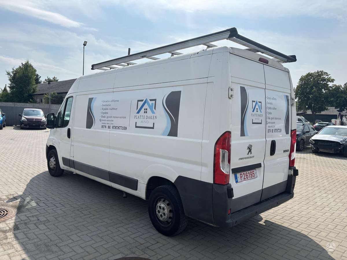 Peugeot Boxer 2015 — салон