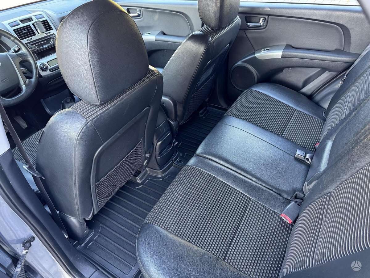Kia Sportage 2008 — фото 10