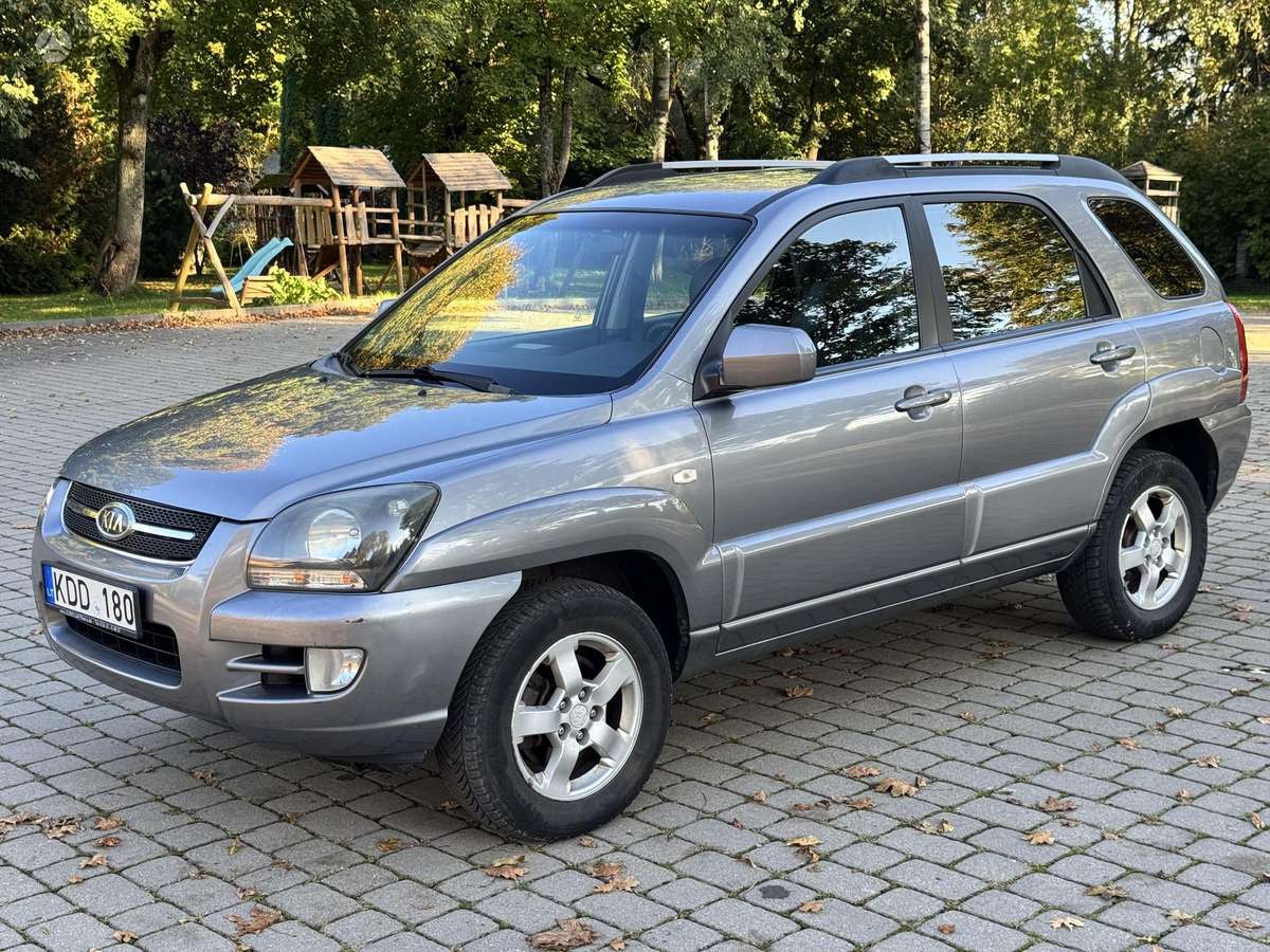 Kia Sportage 2008 — вигляд ззаду