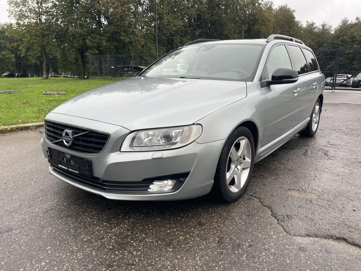 Volvo V70 2015 — двигун 1969 cm³, 181 HP (133kW)