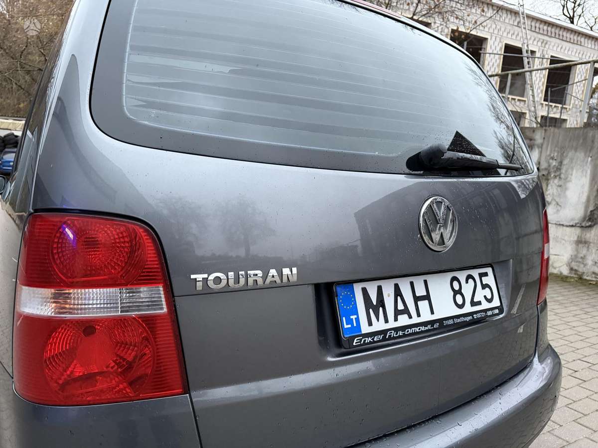 Volkswagen Touran 2006 — photo 15