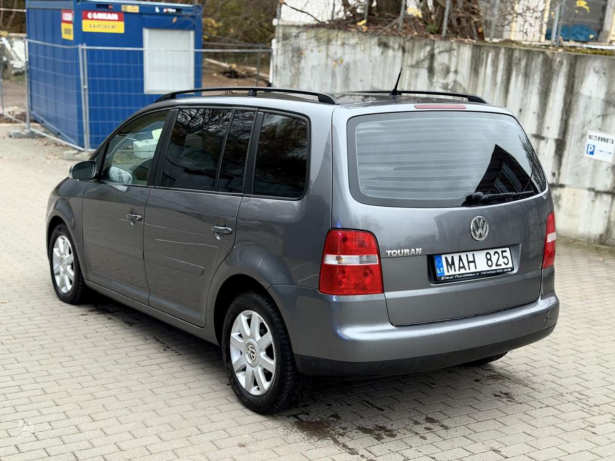 Volkswagen Touran 2006 — photo 5