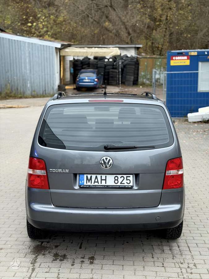 Volkswagen Touran 2006 — photo 6