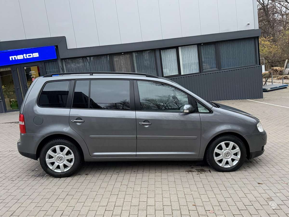 Volkswagen Touran 2006 — photo 8