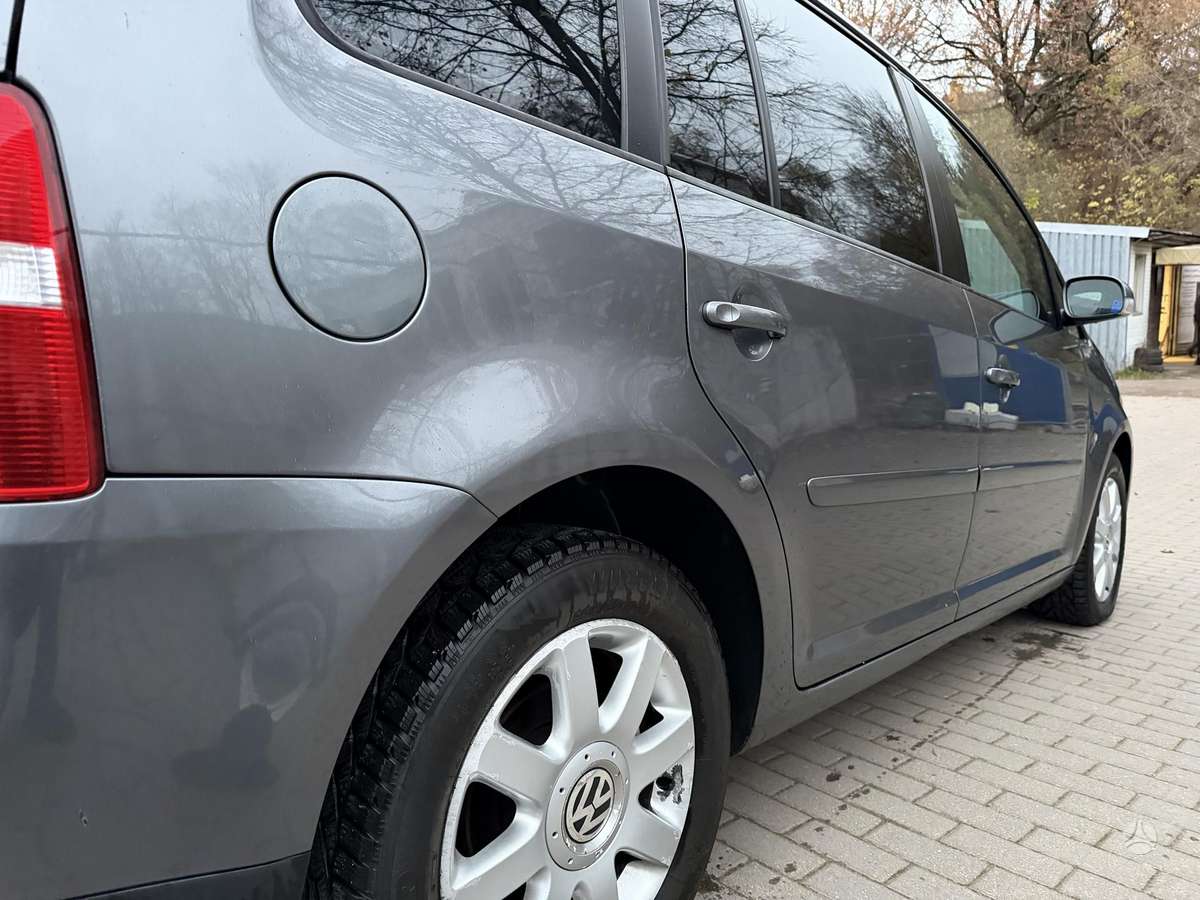Volkswagen Touran 2006 — photo 9