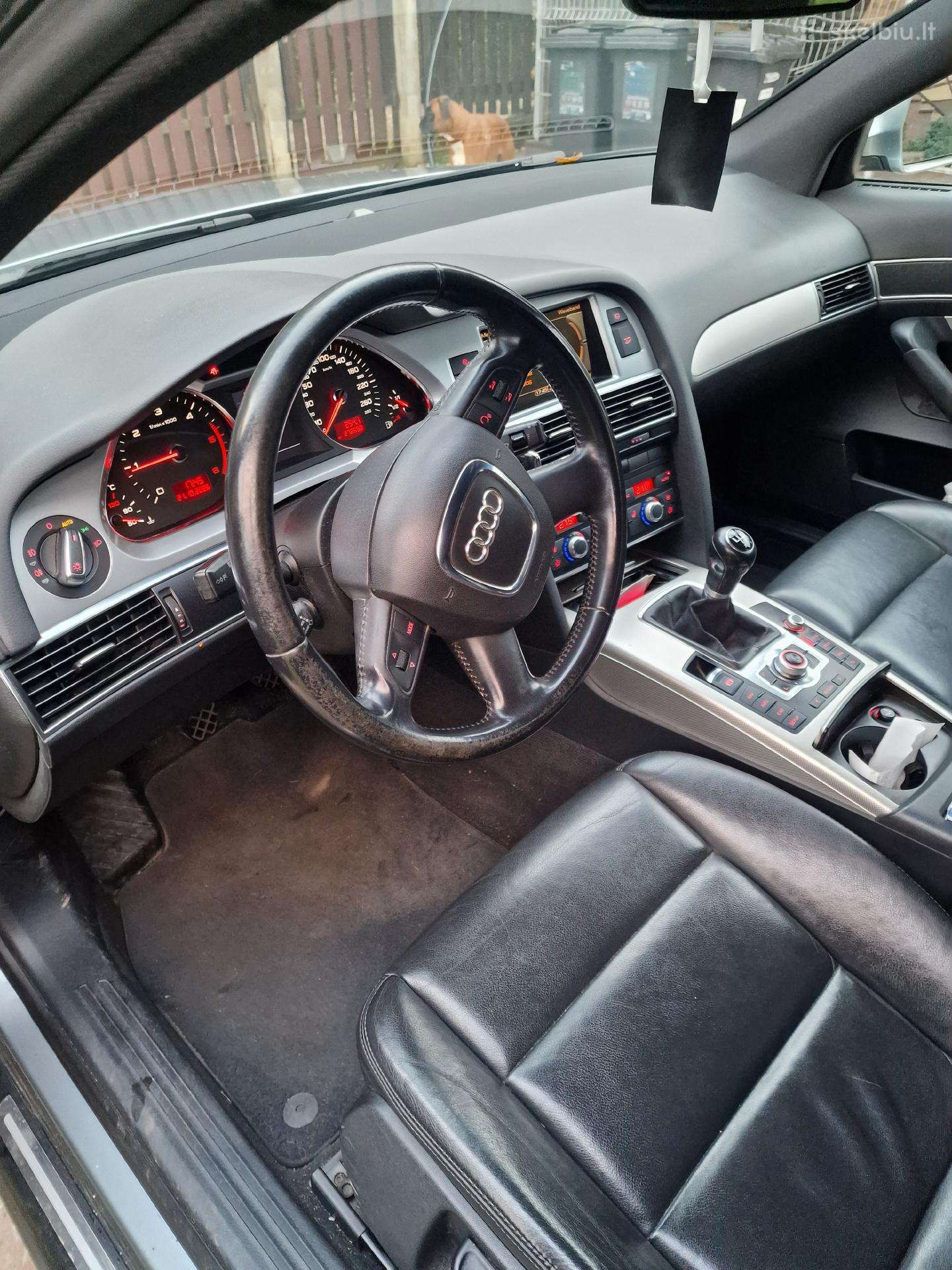 Audi A6 2009 — вигляд ззаду