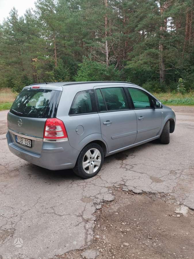 Opel Zafira 2009 — engine 1910 cm³, 120 HP (88kW)