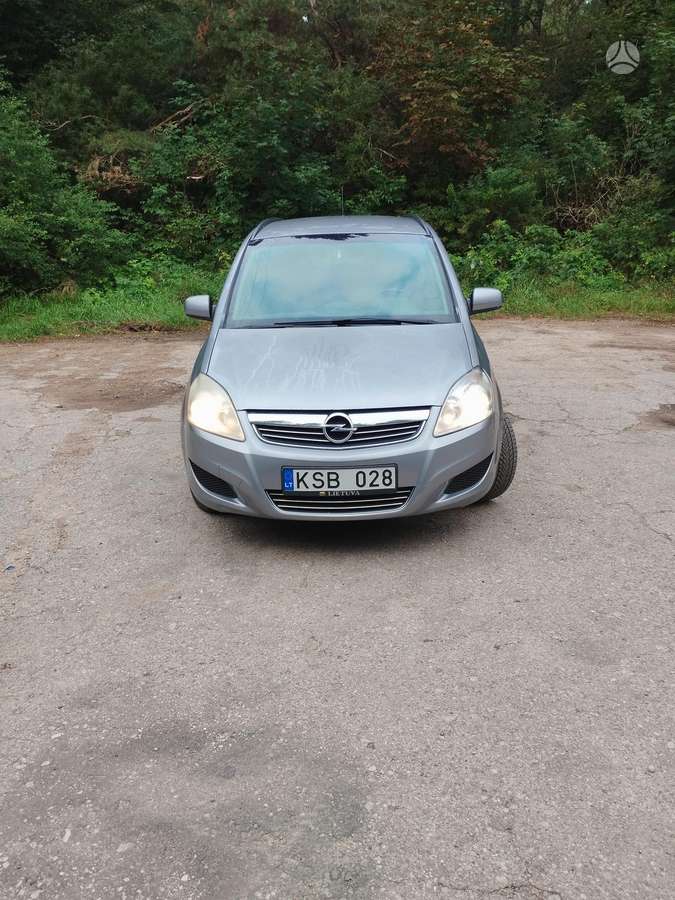 Opel Zafira 2009 — photo 6