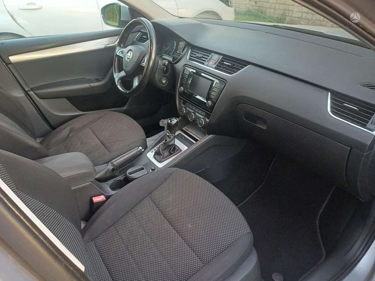 Skoda Octavia 2013 — photo 5