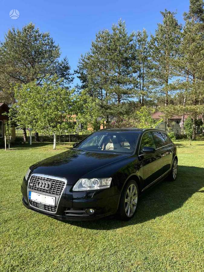 Audi A6 2006 — салон