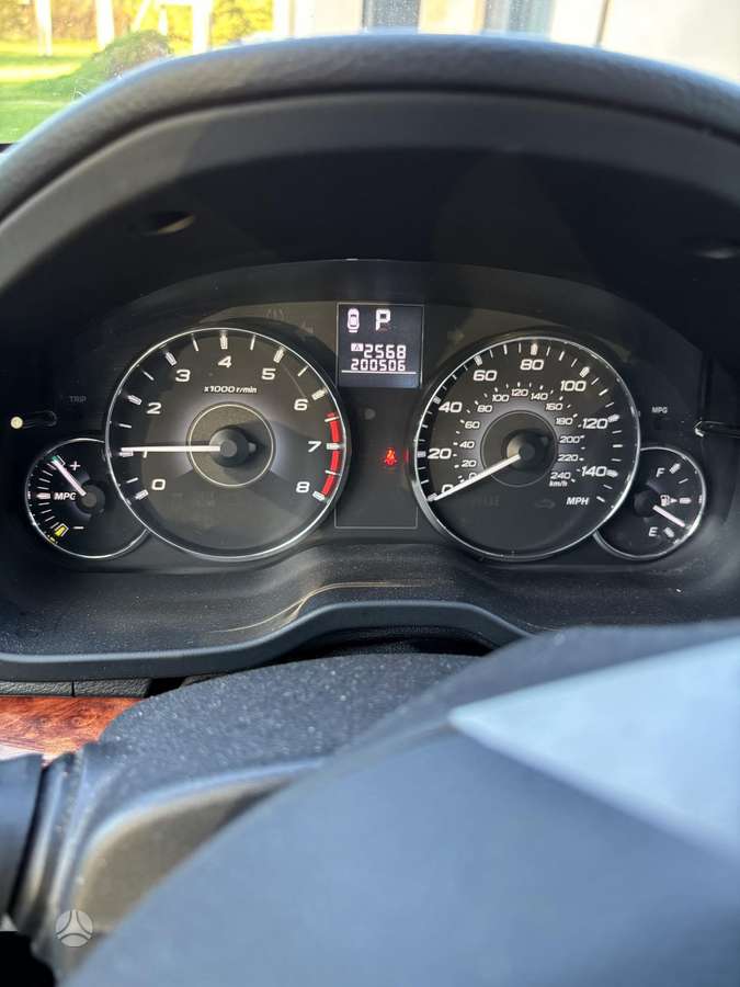 Subaru Outback 2013 — photo 10