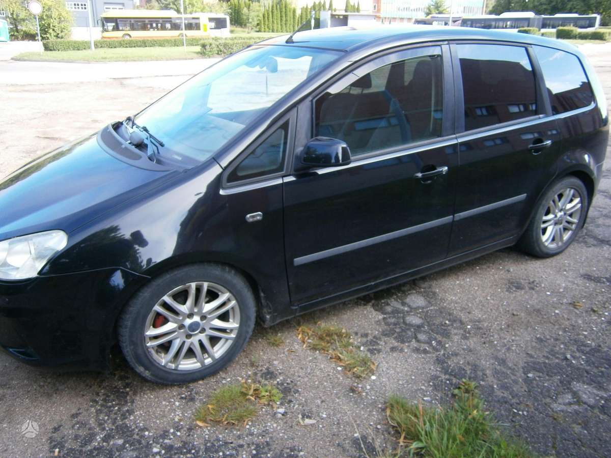 Ford C-MAX 2008 — rear view