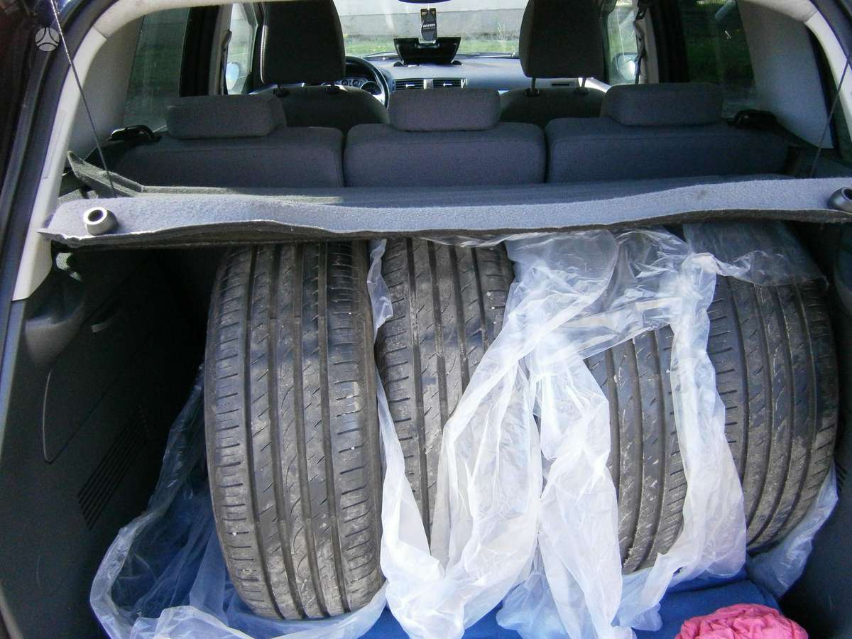 Ford C-MAX 2008 — photo 9