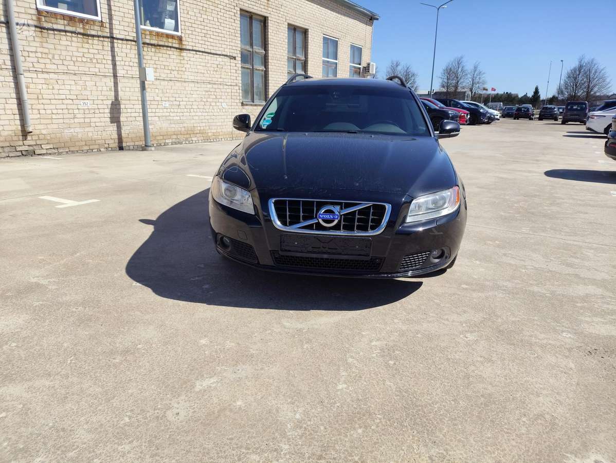 Volvo V70, 2013
