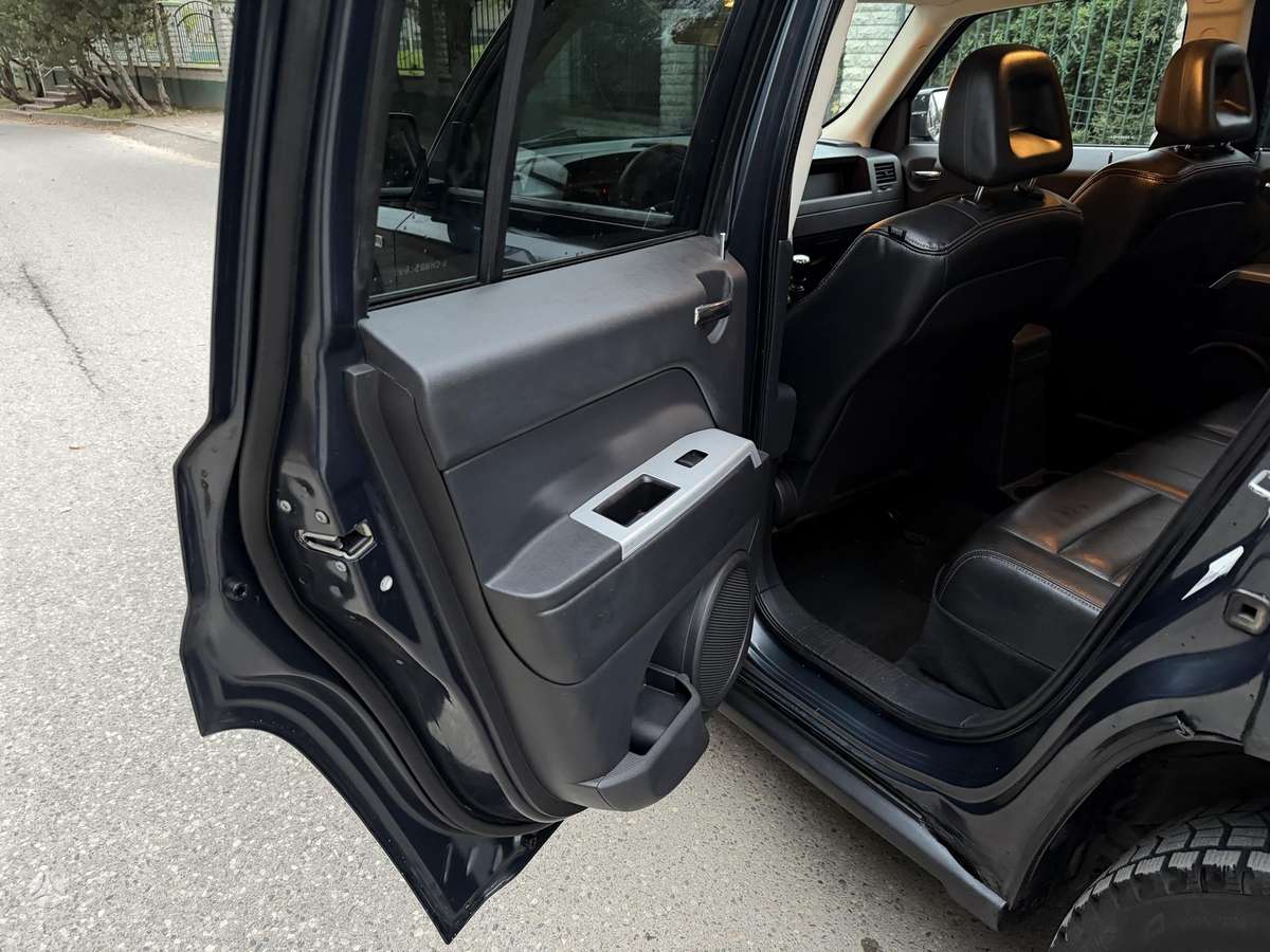 Jeep Patriot 2009 — фото 21