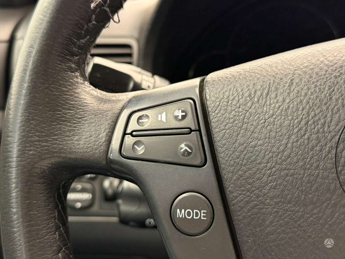 Toyota Avensis 2008 — photo 20