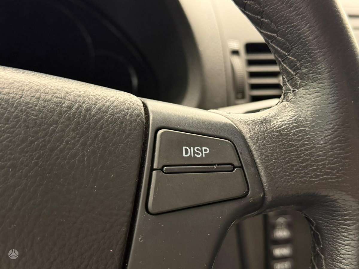 Toyota Avensis 2008 — photo 21