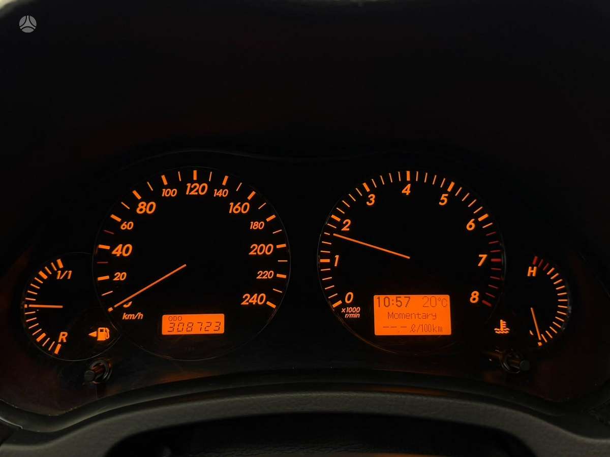 Toyota Avensis 2008 — photo 25