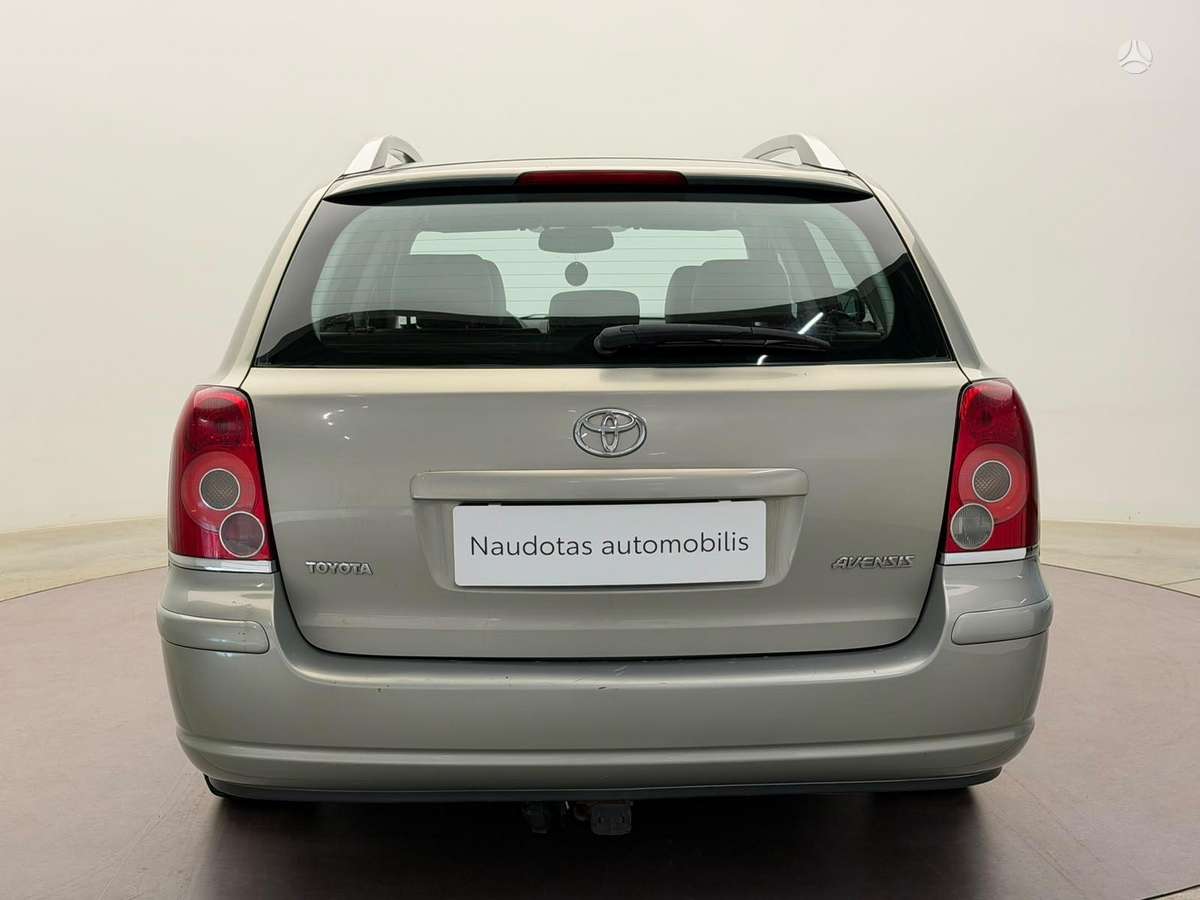 Toyota Avensis 2008 — photo 7