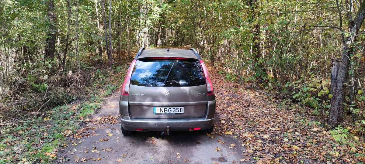 Citroen C4 2008 — engine 1997 cm³, 140 HP (103kW)