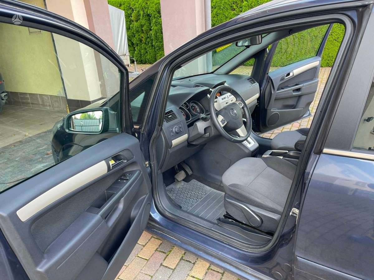 Opel Zafira 2008 — photo 7