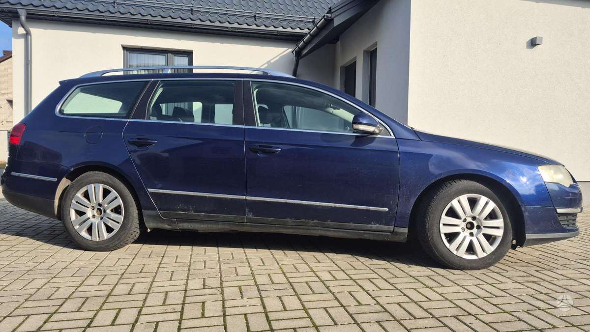 Volkswagen Passat 2008 — салон