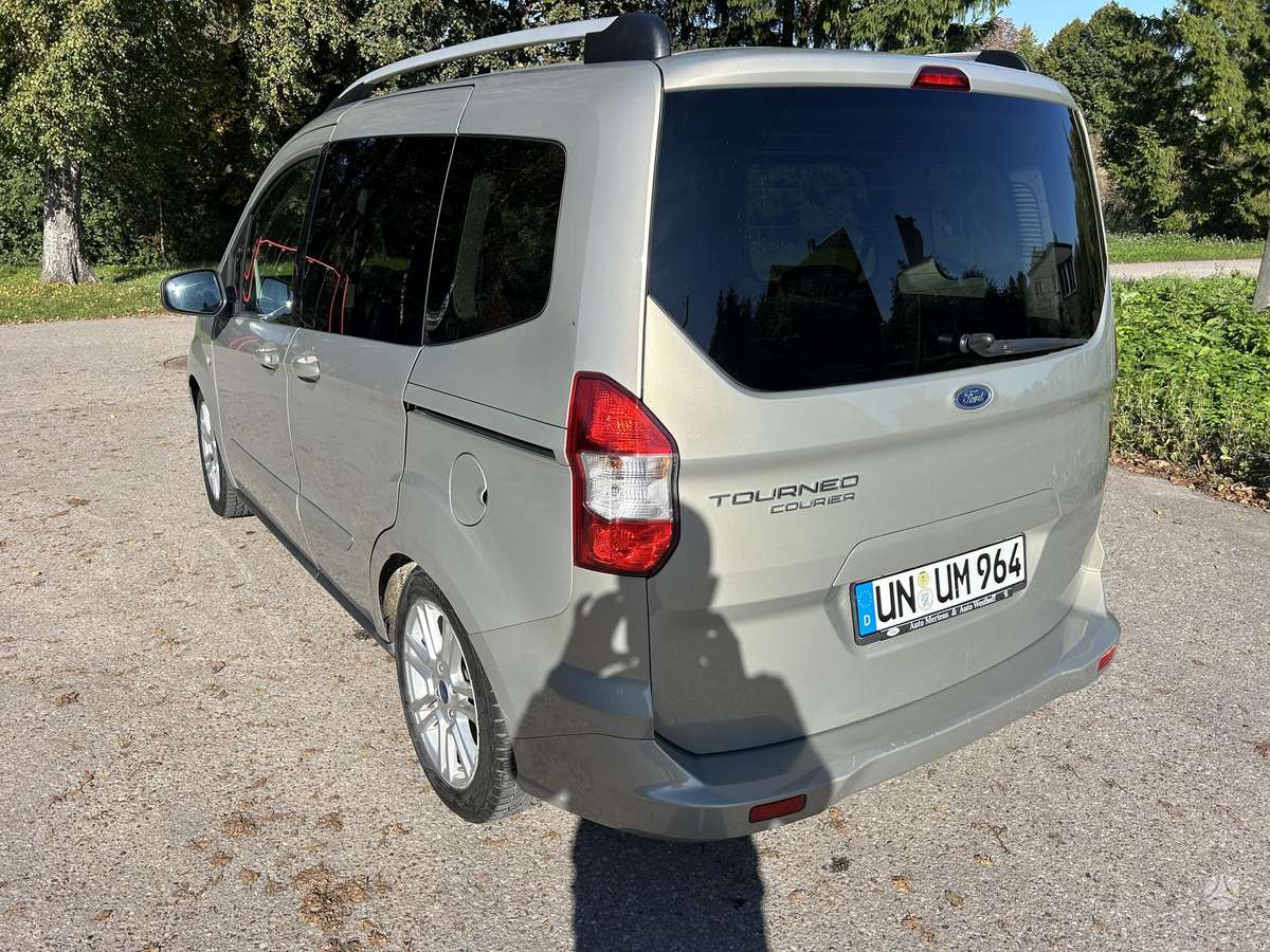 Ford Tourneo 2015 — engine 1600 cm³, 95 HP (70kW)