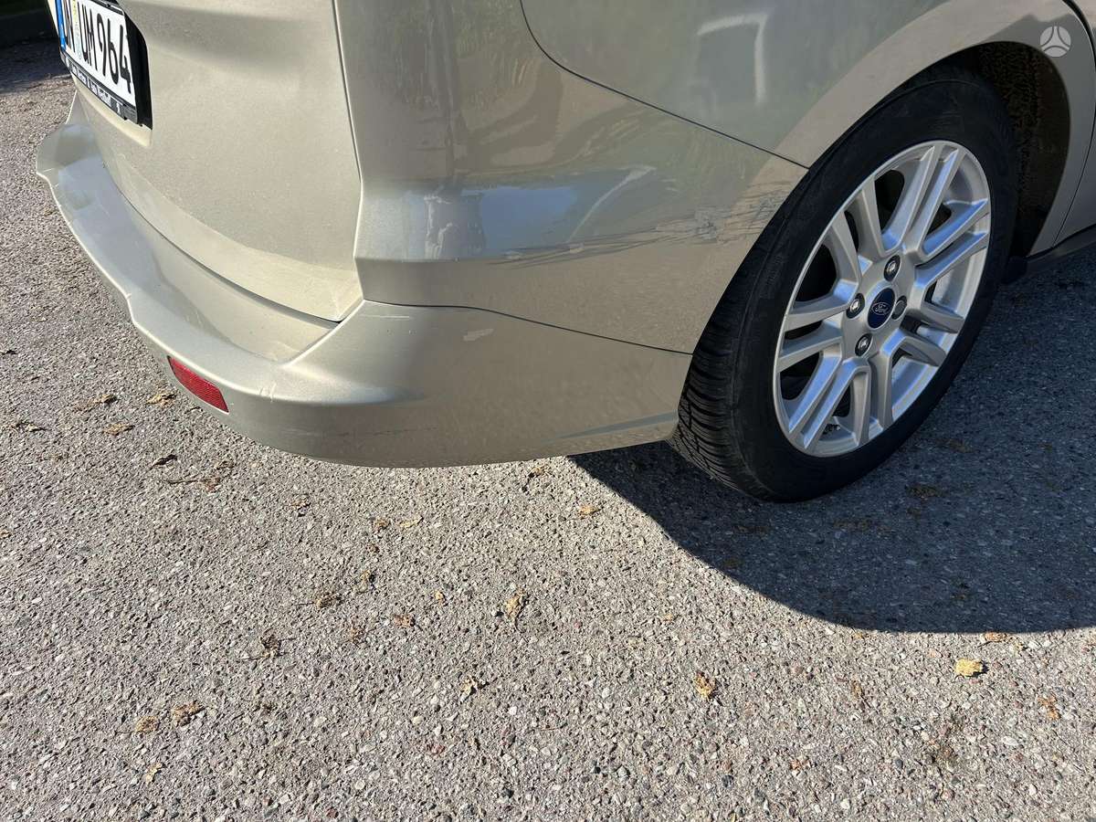 Ford Tourneo 2015 — photo 6