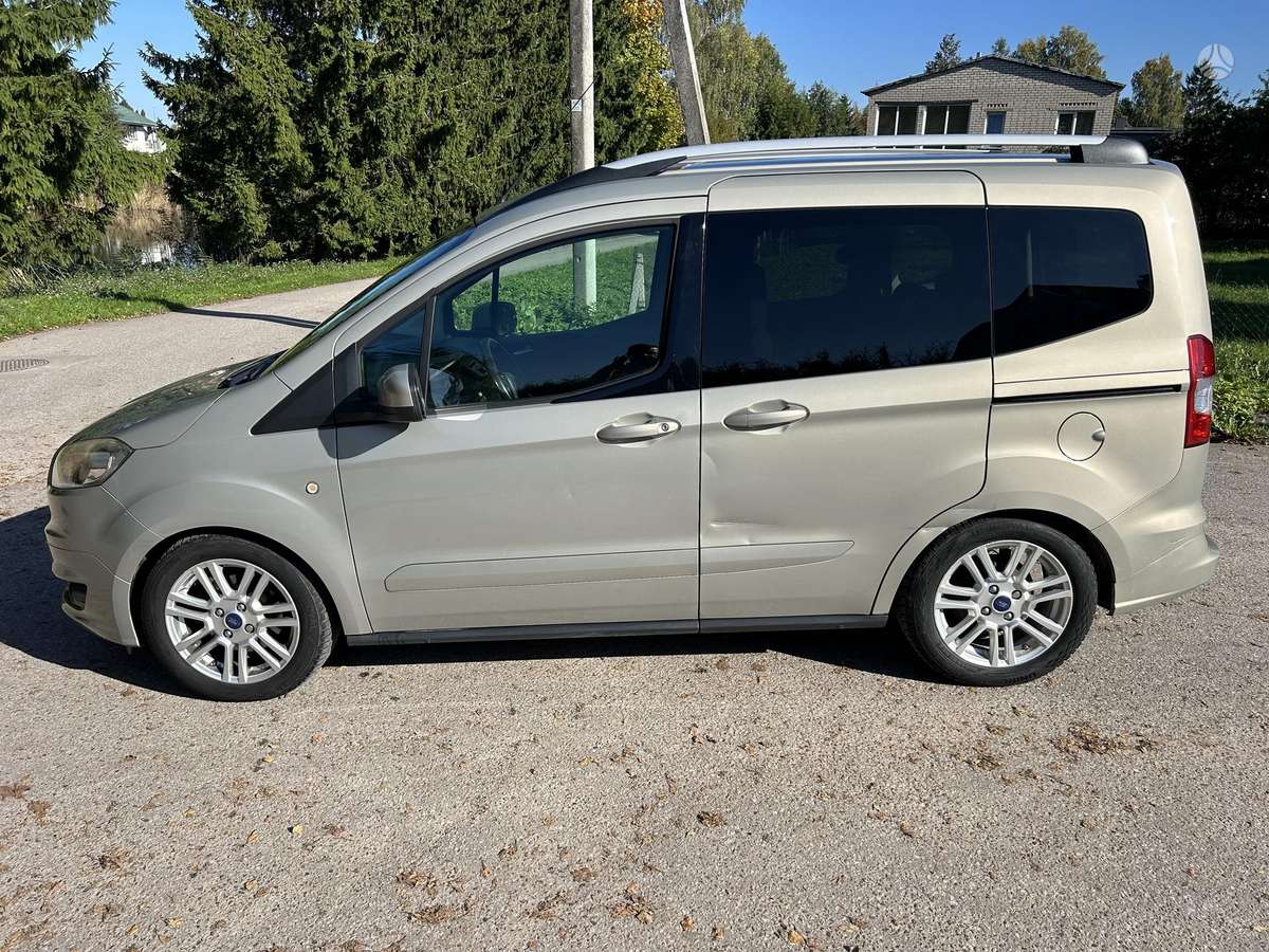 Ford Tourneo 2015 — photo 8