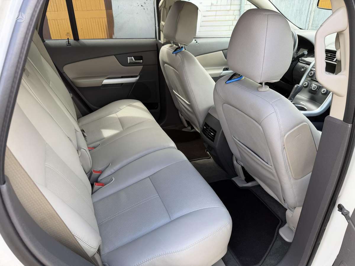 Ford Edge 2013 — фото 12