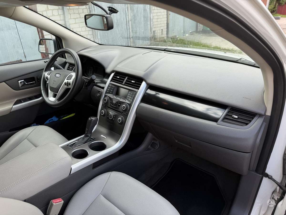 Ford Edge 2013 — фото 13