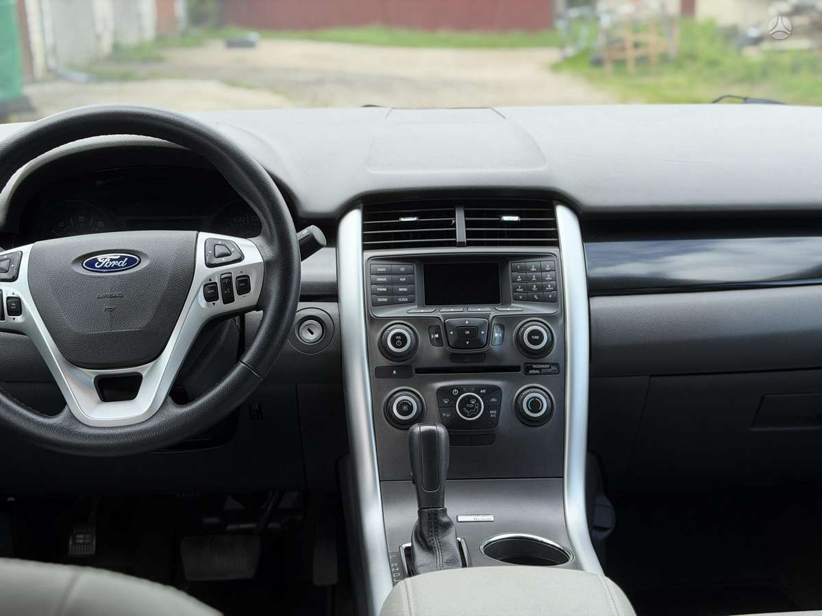 Ford Edge 2013 — фото 15