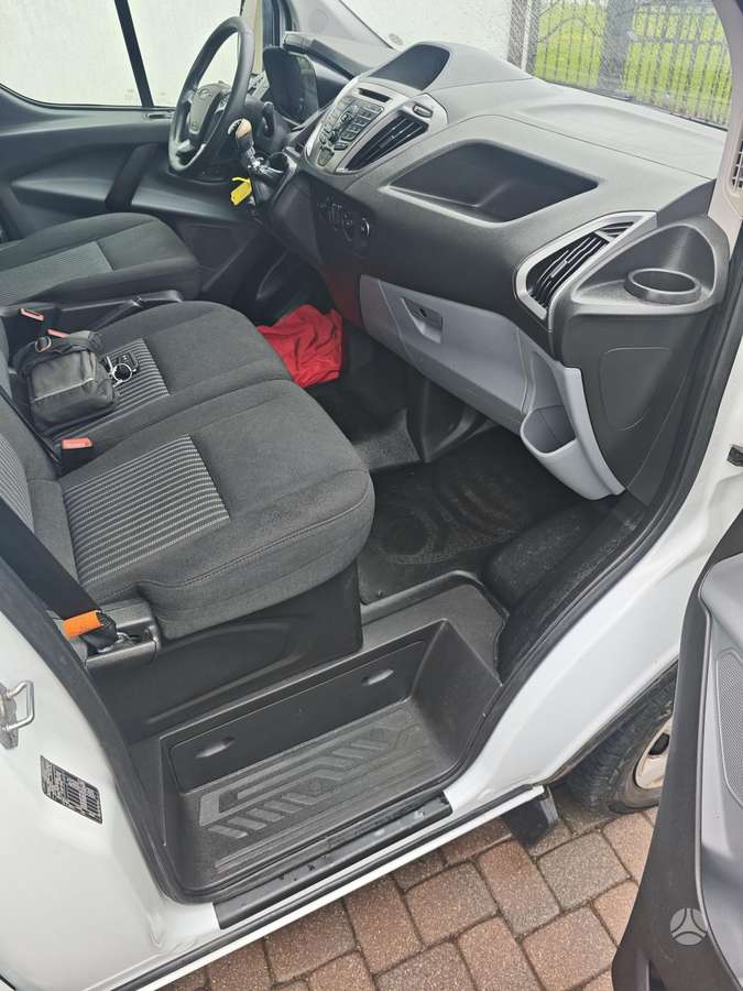 Ford Transit 2015 — photo 9