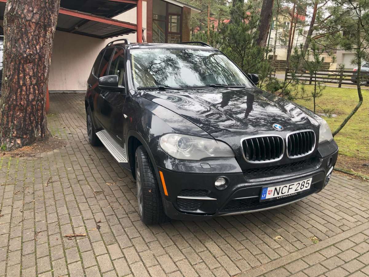 BMW X5 2012 — vehicle for AFU Ukraine