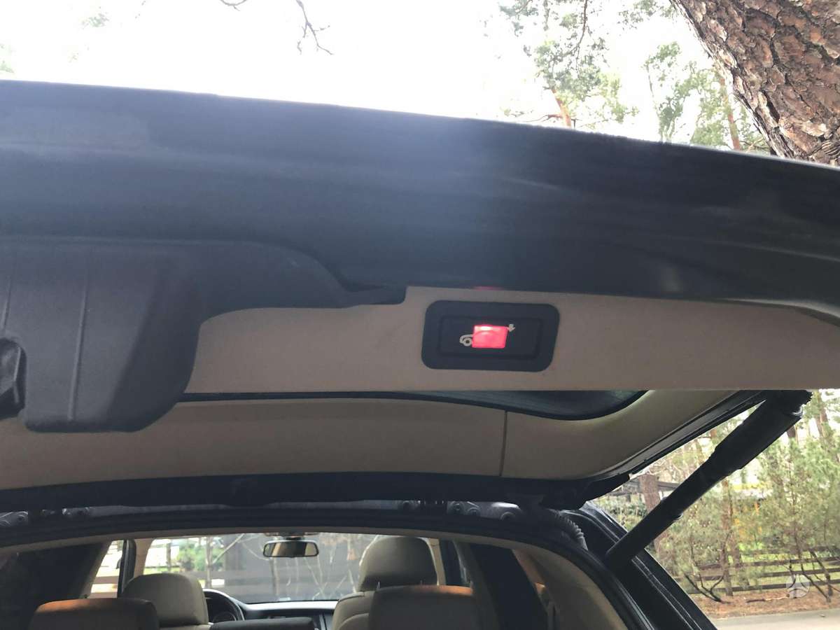 BMW X5 2012 — photo 19