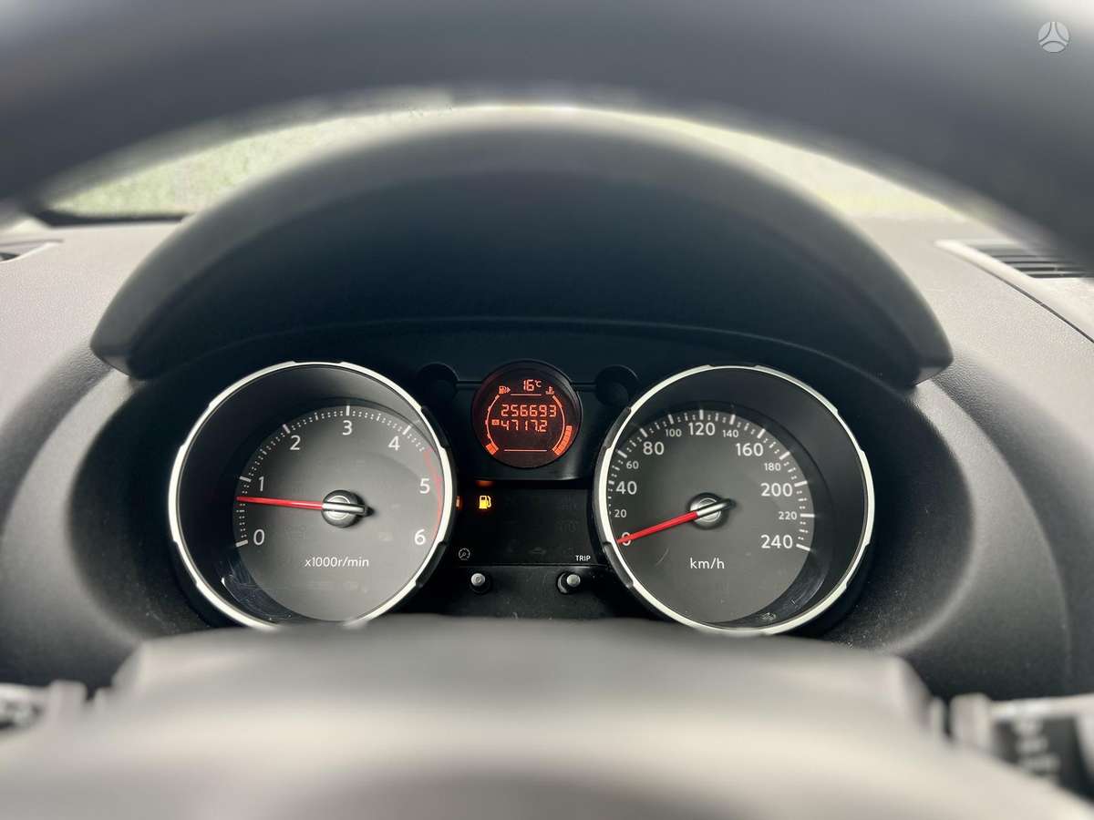 Nissan Qashqai+2 2009 — photo 16