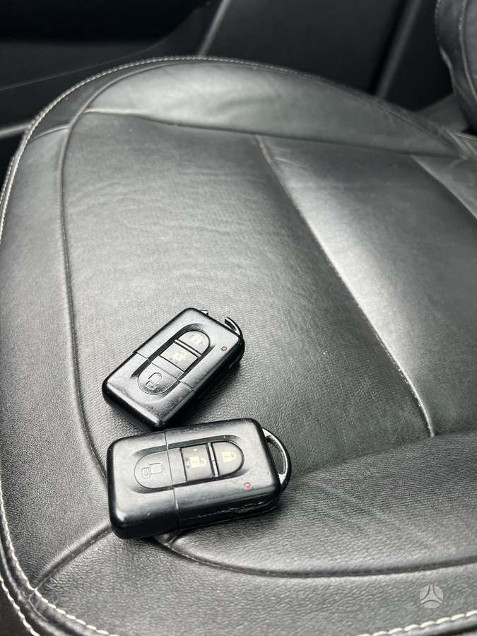 Nissan Qashqai+2 2009 — photo 19