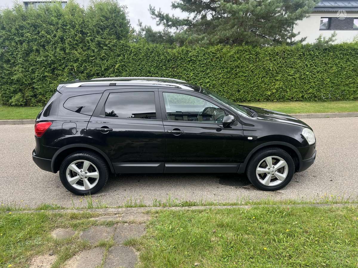 Nissan Qashqai+2 2009 — engine 1995 cm³, 150 HP (110kW)