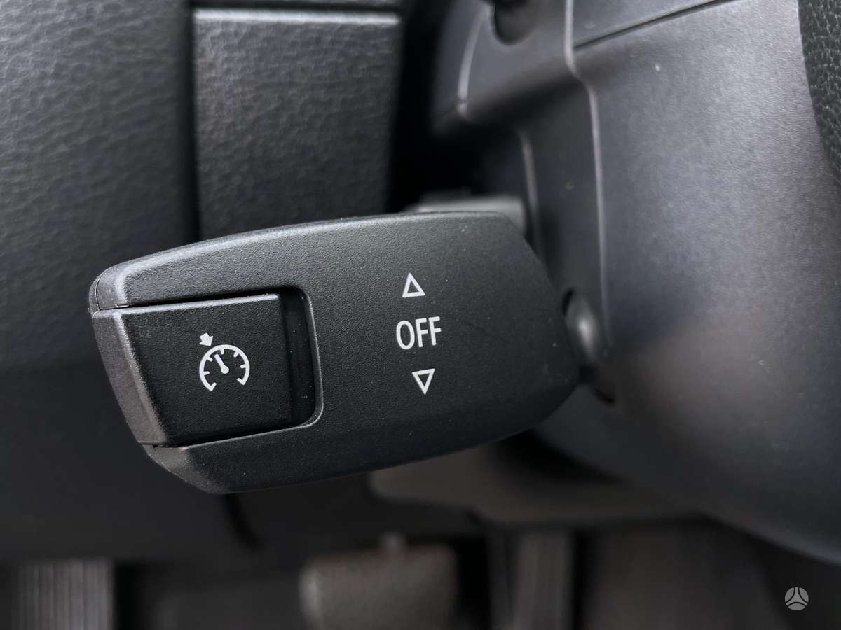 BMW X1 2011 — photo 18
