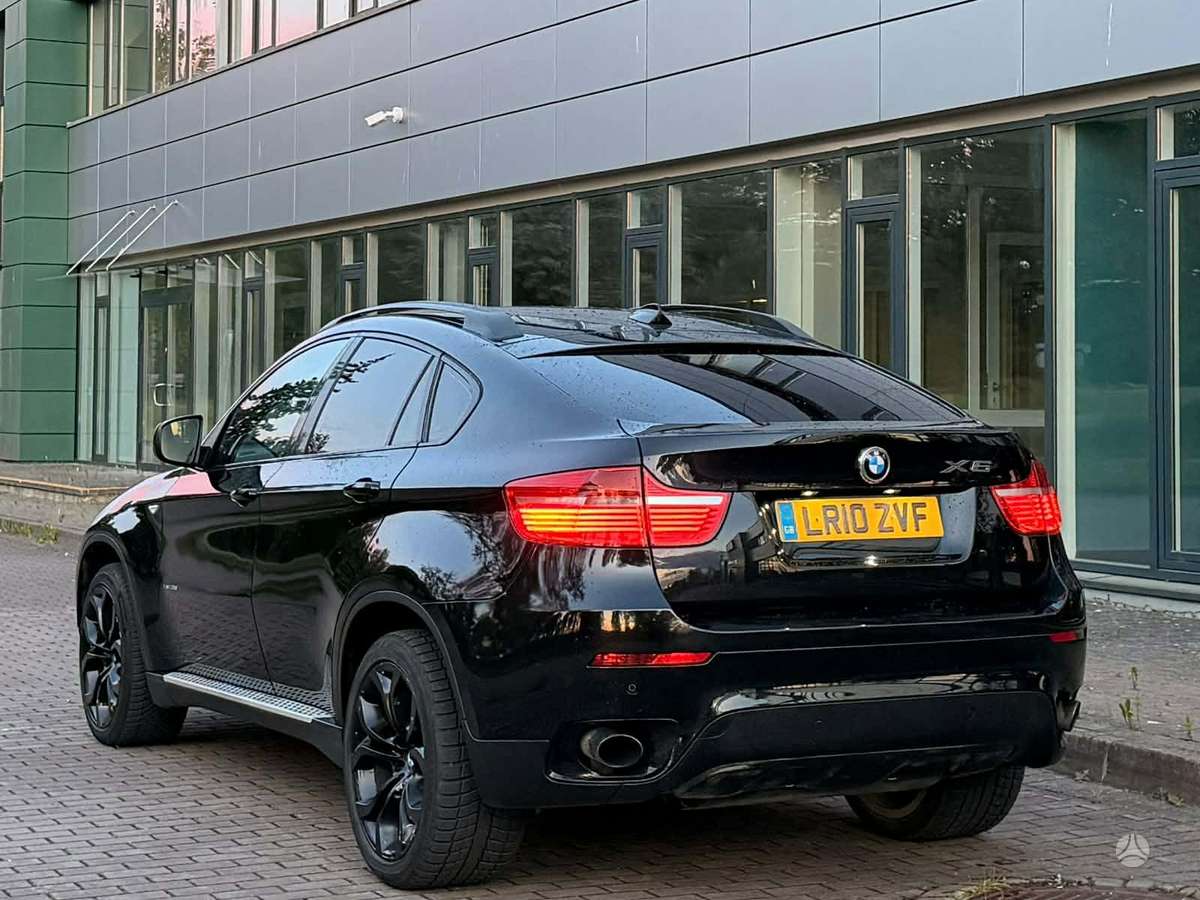 BMW X6 2010 — engine 2993 cm³, 286 HP (210kW)