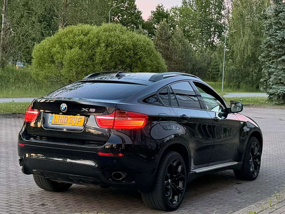 BMW X6 2010 — photo 7