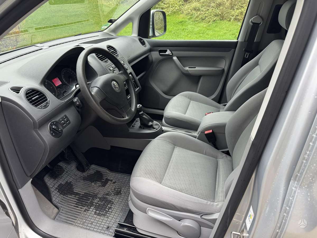 Volkswagen Caddy 2008 — photo 9